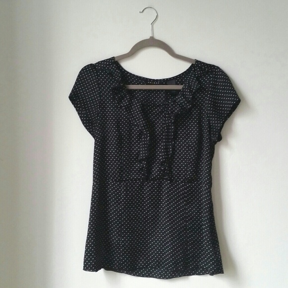 ▪ like new ▪ work ruffle detail top - Picture 1 of 2