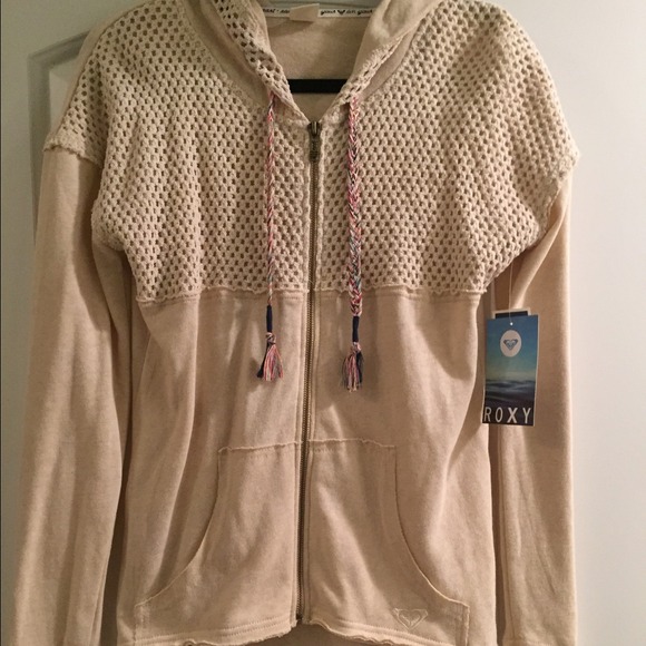 ⚓️Brand new roxy cream zip up, so so soft⚓️