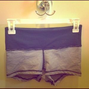 Lulu lemon boogie shorts! RESERVED