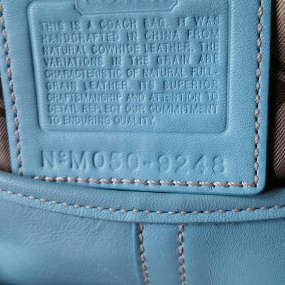 ??MORE PICS OF COACH BAG??