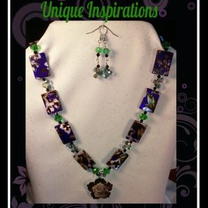 Beautiful shell and crystal necklace & earring set