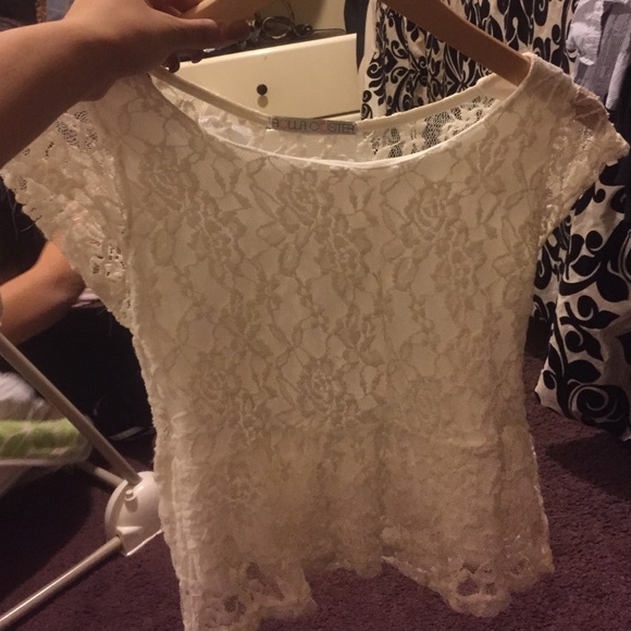 Lace ivory top.