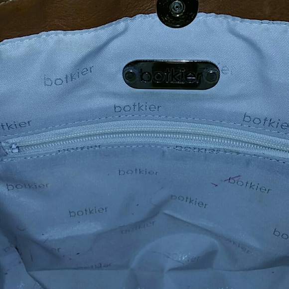 Botkier, beautiful British tan color - Picture 3 of 4