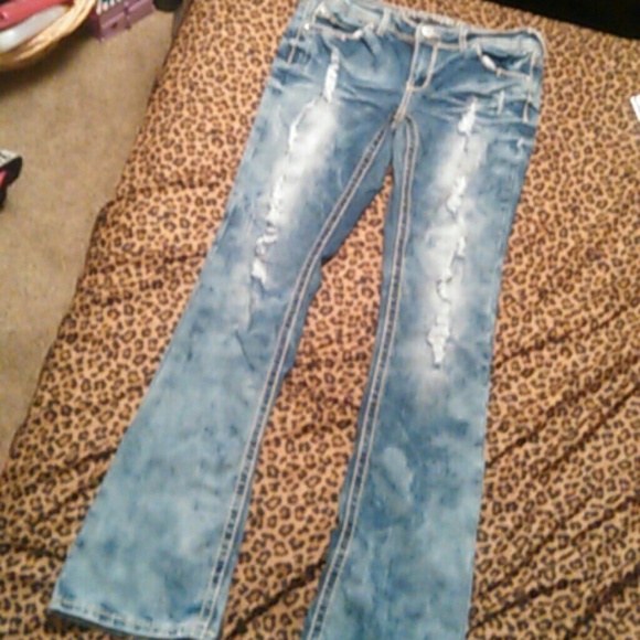 Jeans - Picture 1 of 2