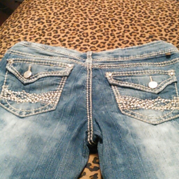 Jeans - Picture 2 of 2