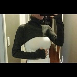 Alpaca Gray knit shrug