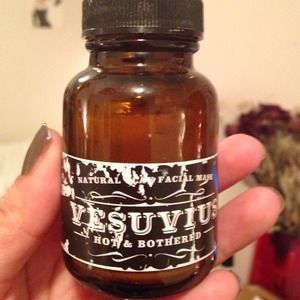 Vesuvius Hot & Bothered face mask