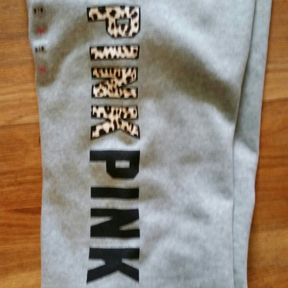 VSPINK sweatpants trade for @heatheer_mariee only!