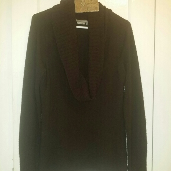 Super soft chocolate brown cowl neck sweater.