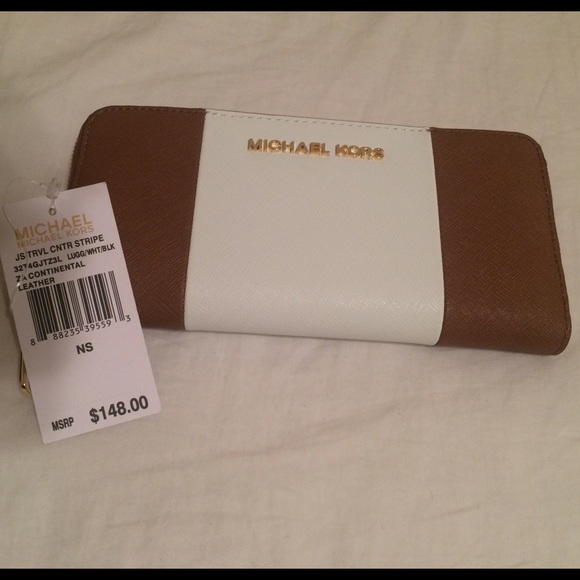 Michael Kors wallet