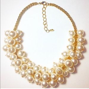 Fun pearls necklace!