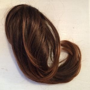 Clip on medium brown ponytail