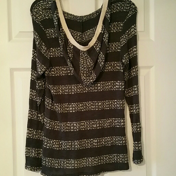 Cute Hooded Bobeau Sweater - Picture 3 of 3