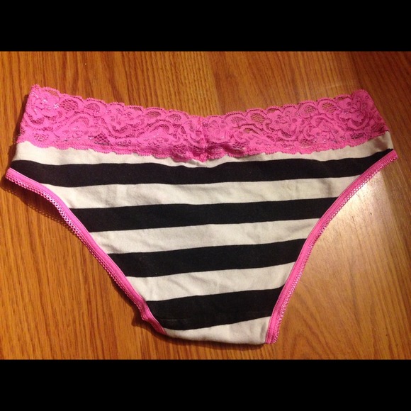 Macy's bikini cut panties - Picture 3 of 4