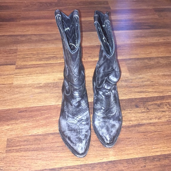 Frye distressed billy pull on boots