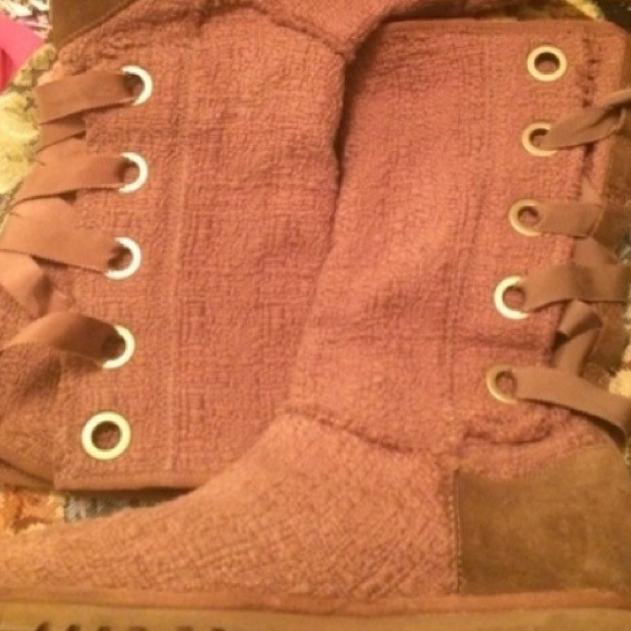 Ugg bundle! - Picture 2 of 4