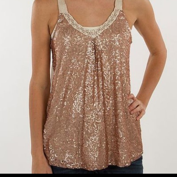 Buckle Jolt copper sequin top size small