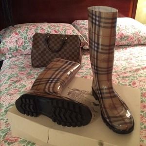 Burberry rain boots