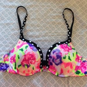 Victoria's Secret Pink bra
