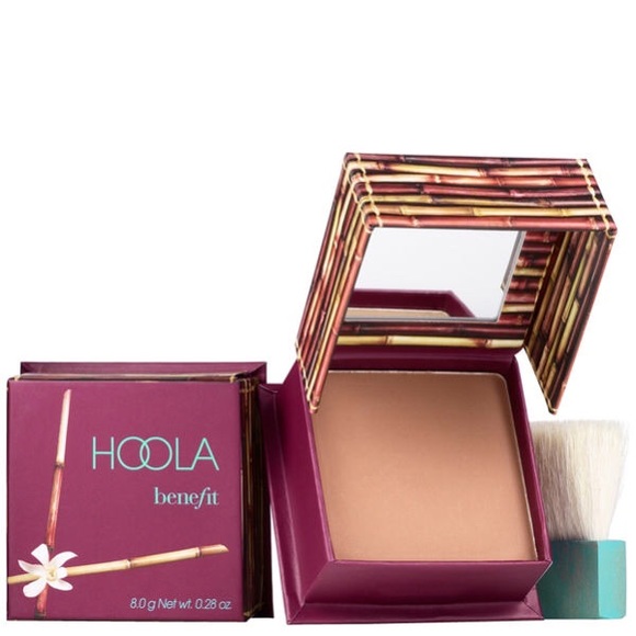 Benefit hoola