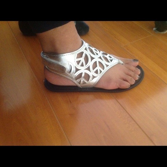 Silver Flat Sandals - Picture 3 of 4