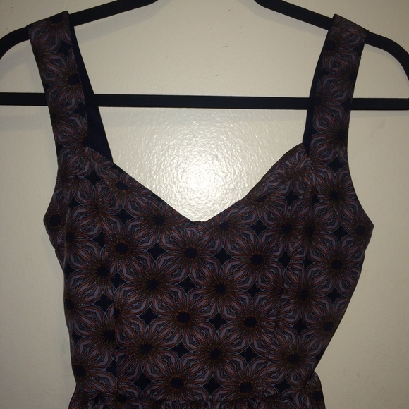 Aztek dress - Picture 3 of 4