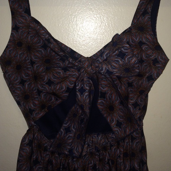 Aztek dress - Picture 4 of 4