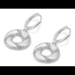 SILVER EARRINGS WITH CZ