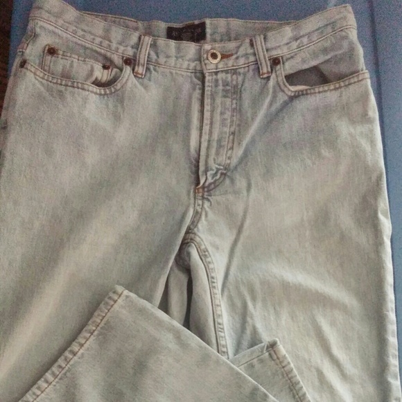 ANN TAYLOR JEANS PERFECT CONDITION