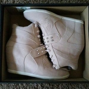 *SALE* Natural color heel boots