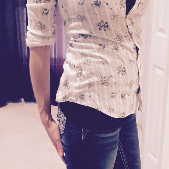Vintage button down - Picture 2 of 3