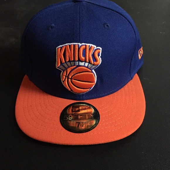 Brand new New York Knicks New Era Fitted Cap 7 1/4
