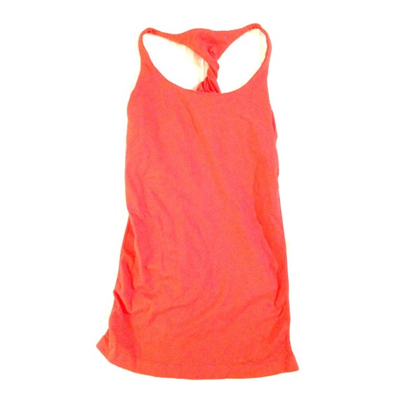 •••Bebe seamless top
