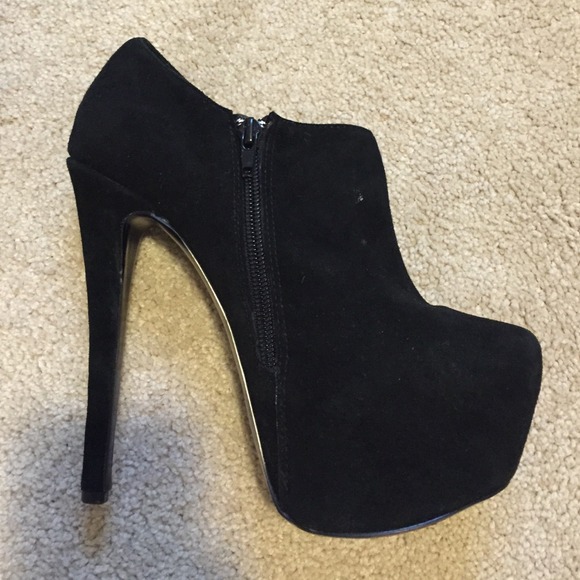 Steve Madden Vippper bootie - Picture 2 of 2