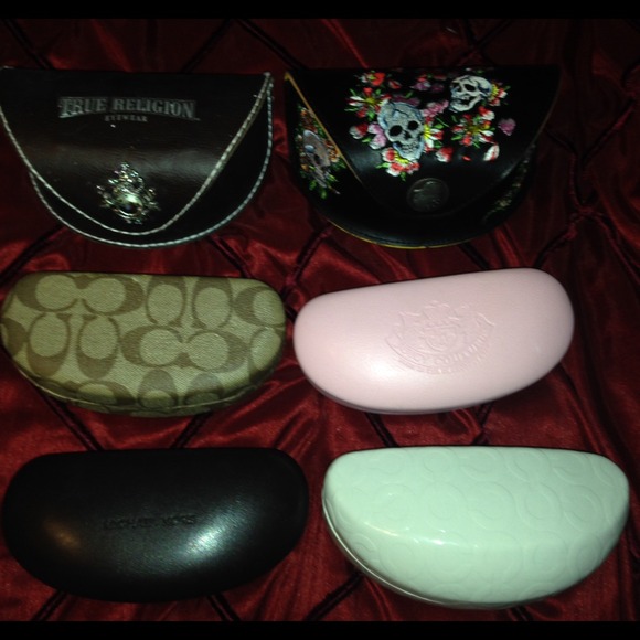 Sunglasses cases bundle