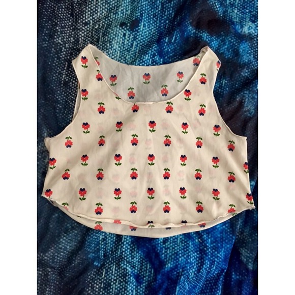 Flower crop top