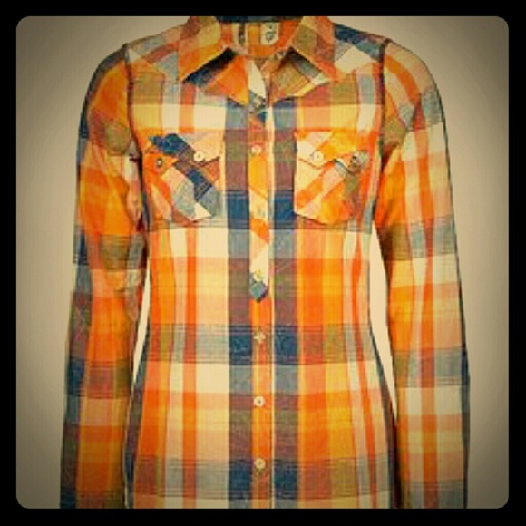 BKE Plaid shirt