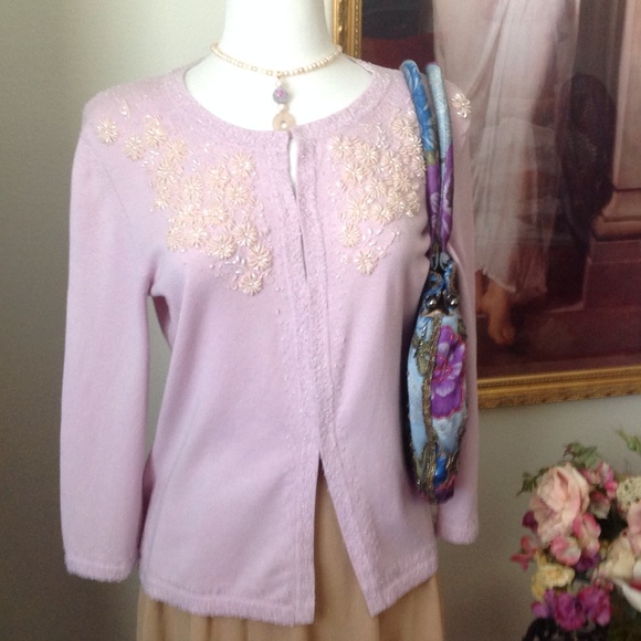 Banana Republic Sweaters - Gorgeous Lilac Beaded Cardigan🌺
