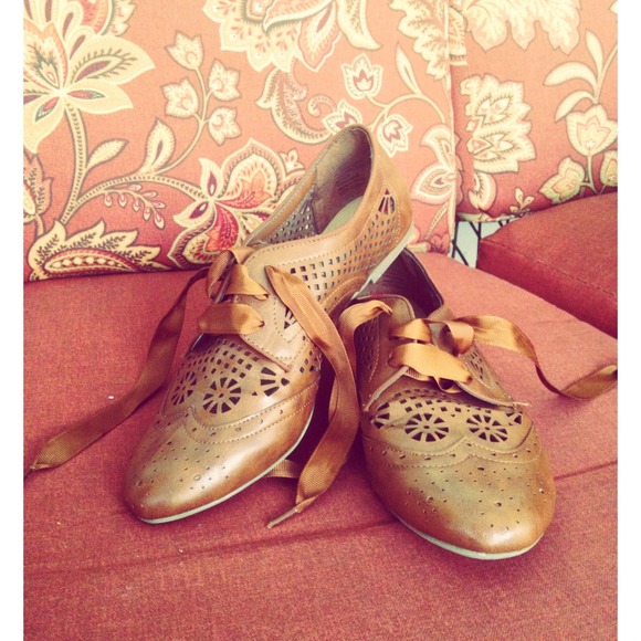Oxford flats