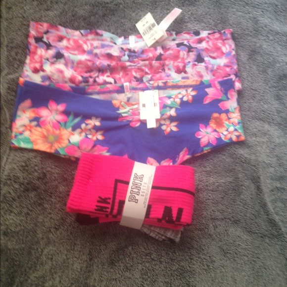 VS pink panty & sock bundle