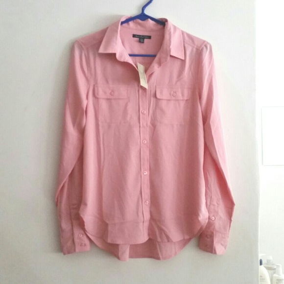 (SOLD) HP | Pink Button Down Shirt - Picture 2 of 3