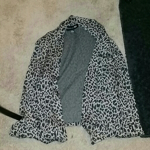 Chic Leopard Blazer/Jacket