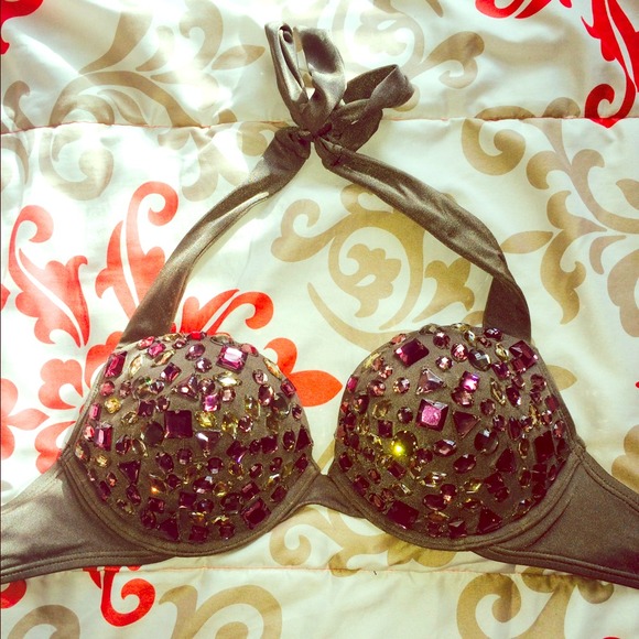 Victoria's Secret 34B Bombshell bikini top