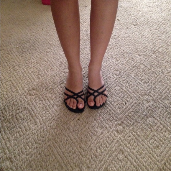 Black sandals with small heel