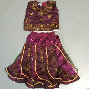 Littlw girls dress up outfit
