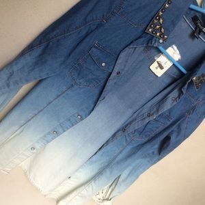 Ombré Jacket & Red Shirt