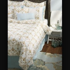 King size bed set 🌼REDUCED🌼