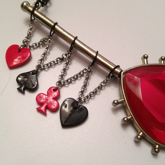 ♠️♥️♣️♦️Alice in Wonderland ONE OF A KIND - Picture 2 of 2