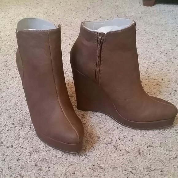 Michael Antonio Milena Wedge Bootie in cognac