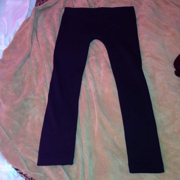 Teaded brand new black leggings - Picture 2 of 2
